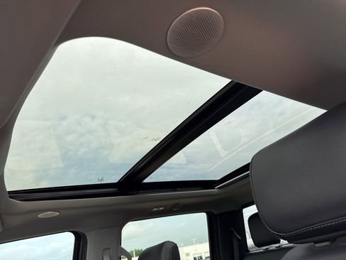 Used 2024 Ford F250 Lariat w/ Lariat Ultimate Package image 15