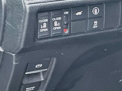 Used 2023 Honda Odyssey Sport image 10
