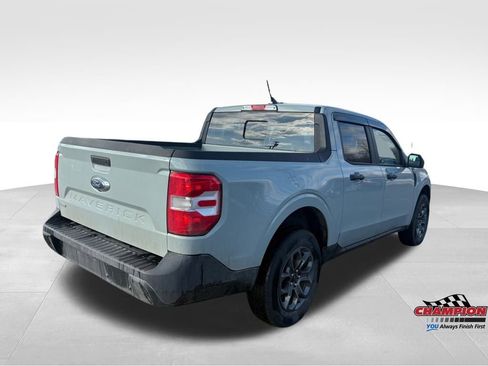 Used 2023 Ford Maverick XLT image 6