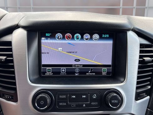Used 2020 GMC Yukon SLT w/ Open Road Package AWD/4WD image 29