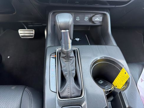 Used 2025 Honda Civic FWD Hybrid Sedan image 29