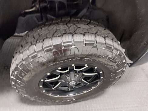 Used 2018 Chevrolet Silverado 2500 High Country w/ Duramax Plus Package AWD/4WD image 19