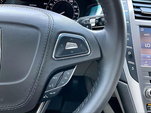 Used 2020 Lincoln MKZ Reserve w/ Luxury Package AWD/4WD image 23