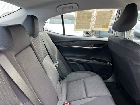 Used 2025 Toyota Camry LE image 36