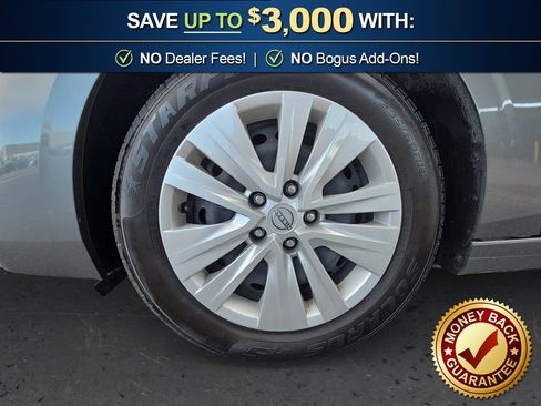 Used 2024 Nissan Sentra S FWD image 13