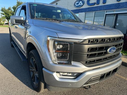 Used 2023 Ford F150 4x4 SuperCrew Hybrid image 2