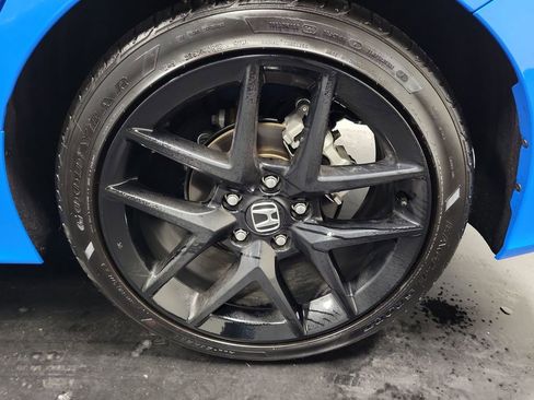 Used 2025 Honda Civic Sport image 10