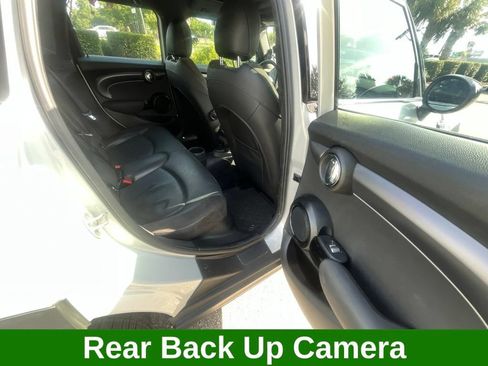 Used 2023 MINI Cooper S w/ Signature Upholstery Package FWD image 9