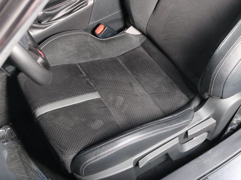 Used 2022 Toyota GR86 Premium image 36