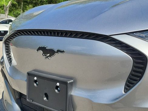 Used 2021 Ford Mustang Mach-E Select w/ Comfort/Appearance Package RWD image 3
