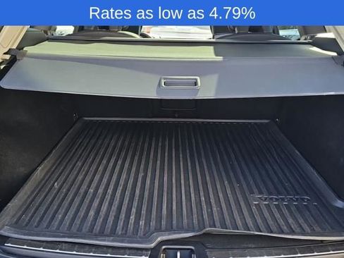 Certified 2024 Volvo XC60 B5 Plus w/ Protection Package Premier image 19