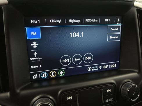 Used 2022 GMC Terrain SLT w/ LPO, Floor Liner Package AWD/4WD image 16