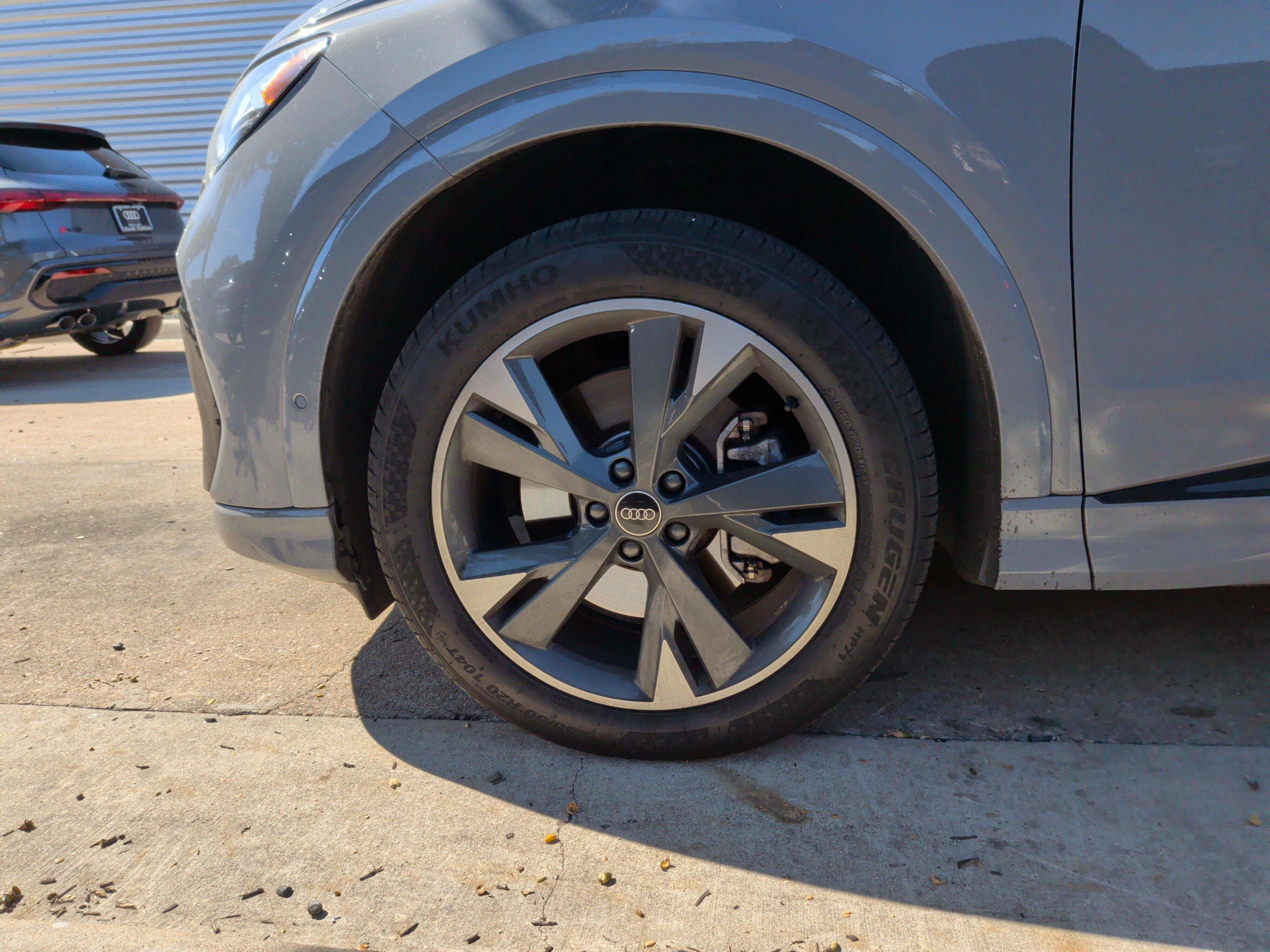 Used 2023 Audi Q4 e-tron Premium Plus AWD/4WD image 12