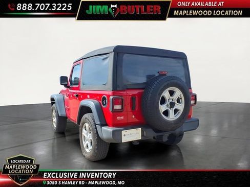 Used 2018 Jeep Wrangler Sport AWD/4WD image 2