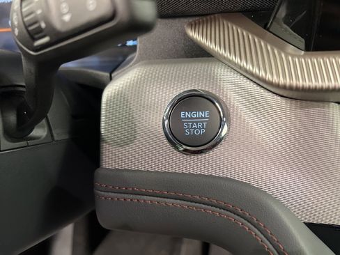 New 2026 Ford Explorer Active image 17