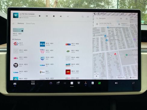 Used 2023 Tesla Model S Standard Range image 28