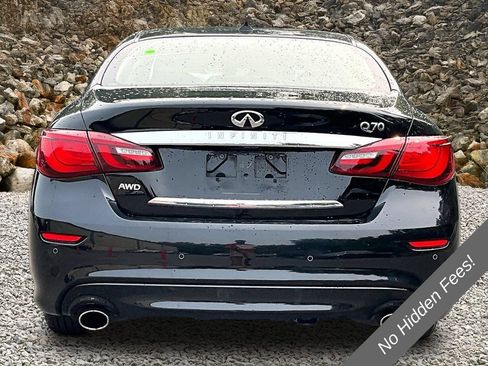 Used 2019 INFINITI Q70 Luxe AWD/4WD image 4