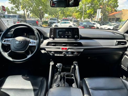 Used 2020 Kia Telluride S AWD/4WD image 15