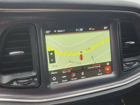 Used 2018 Dodge Challenger R/T Scat Pack RWD image 8
