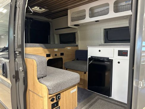 Used 2025 RAM ProMaster 1500 w/ Quick Order Package 22H SLT+ FWD image 12