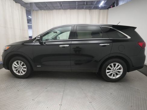 Used 2019 Kia Sorento AWD image 20