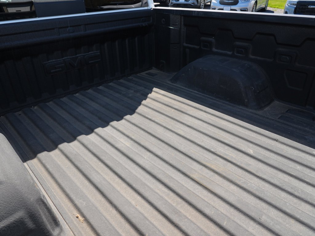 Used 2022 GMC Sierra 1500 SLT w/ SLT Premium Package AWD/4WD image 26