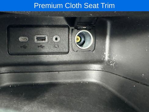 Used 2024 Chevrolet Equinox LT AWD/4WD image 29