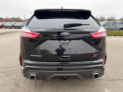Used 2019 Ford Edge ST w/ Convenience Package image 7