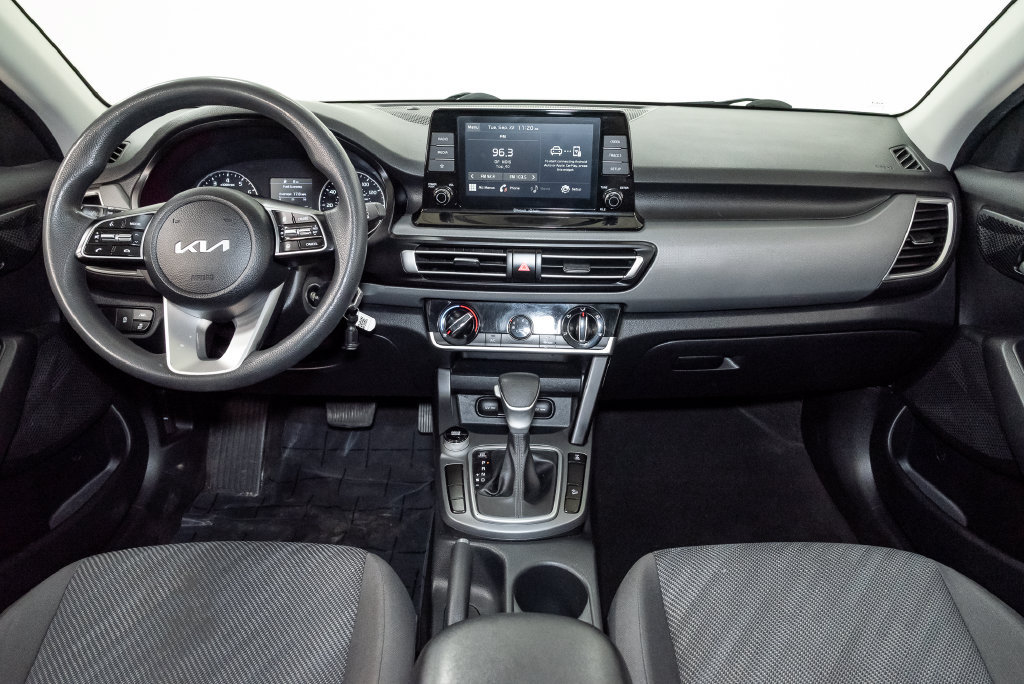 Used 2022 Kia Seltos LX AWD/4WD image 24