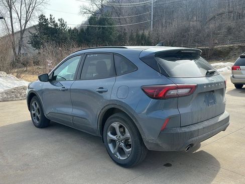 Used 2025 Ford Escape ST-Line image 9