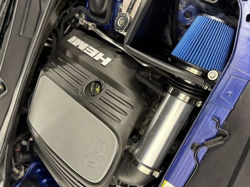 Used 2010 Dodge Challenger R/T image 36