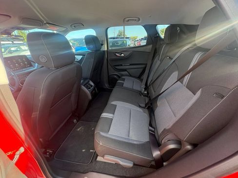Used 2026 Chevrolet Blazer LT FWD image 28