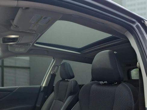 Used 2020 Subaru Forester Premium AWD/4WD image 20