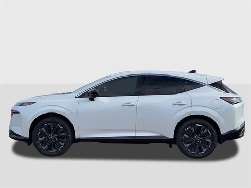 New 2026 Nissan Murano Platinum image 2