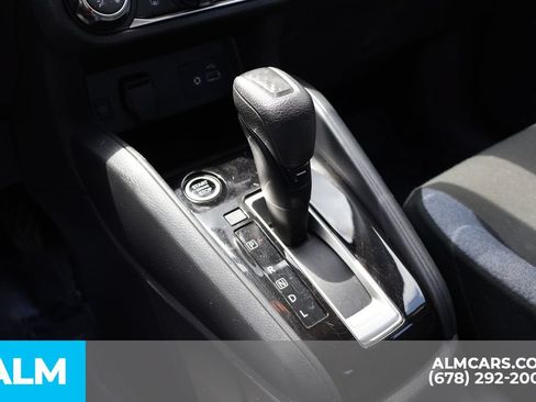 Used 2024 Nissan Versa SV FWD image 30