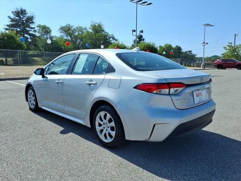Certified 2024 Toyota Corolla LE FWD image 7