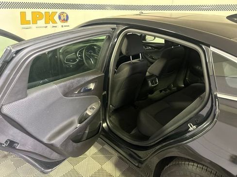 Used 2023 Chevrolet Malibu LT FWD image 37