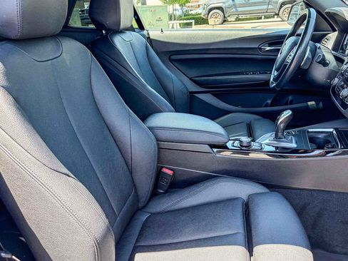 Used 2018 BMW 230i Convertible RWD image 15