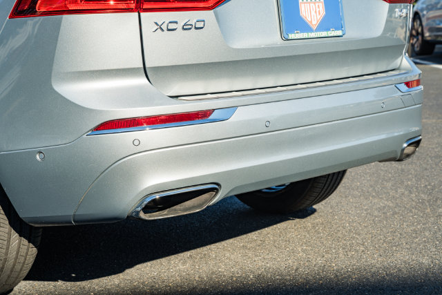 Used 2018 Volvo XC60 T6 Inscription w/ Convenience Package AWD/4WD image 10