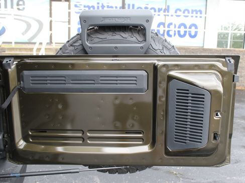 New 2026 Ford Bronco Raptor w/ Interior Carbon Fiber Pack AWD/4WD image 18