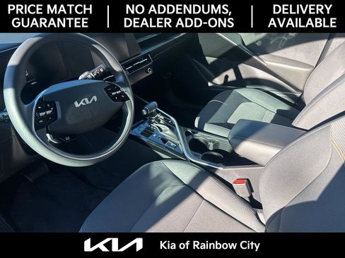 Used 2025 Kia Niro LX image 34