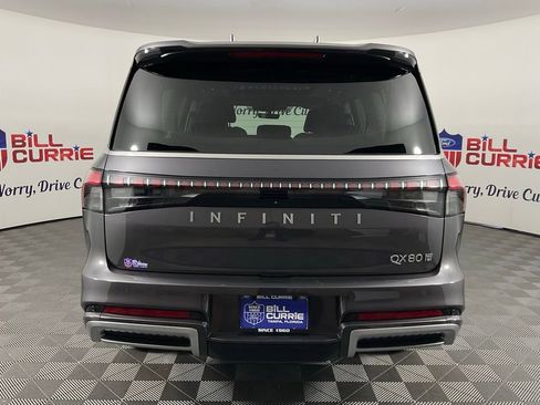Used 2025 INFINITI QX80 Luxe image 4