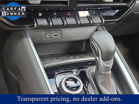 Used 2024 Chevrolet Colorado Z71 AWD/4WD image 29