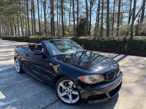 Used 2008 BMW 135i Convertible RWD image 16