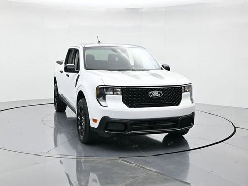 New 2025 Ford Maverick XLT w/ XLT Luxury Package image 5