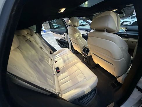 Used 2017 BMW X6 xDrive35i image 36