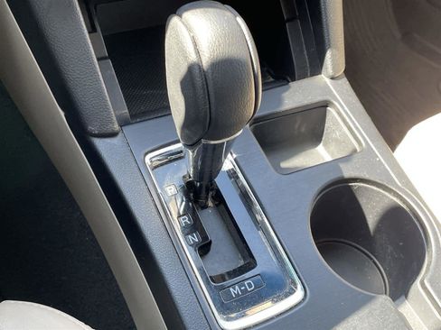 Used 2018 Subaru Outback 2.5i Limited image 26