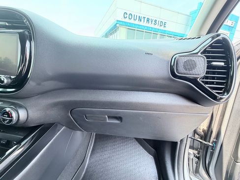 Used 2024 Kia Soul EX image 21