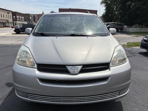 Used 2005 Toyota Sienna XLE FWD image 8