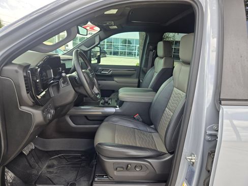 Certified 2024 Chevrolet Silverado 2500 ZR2 AWD/4WD image 9